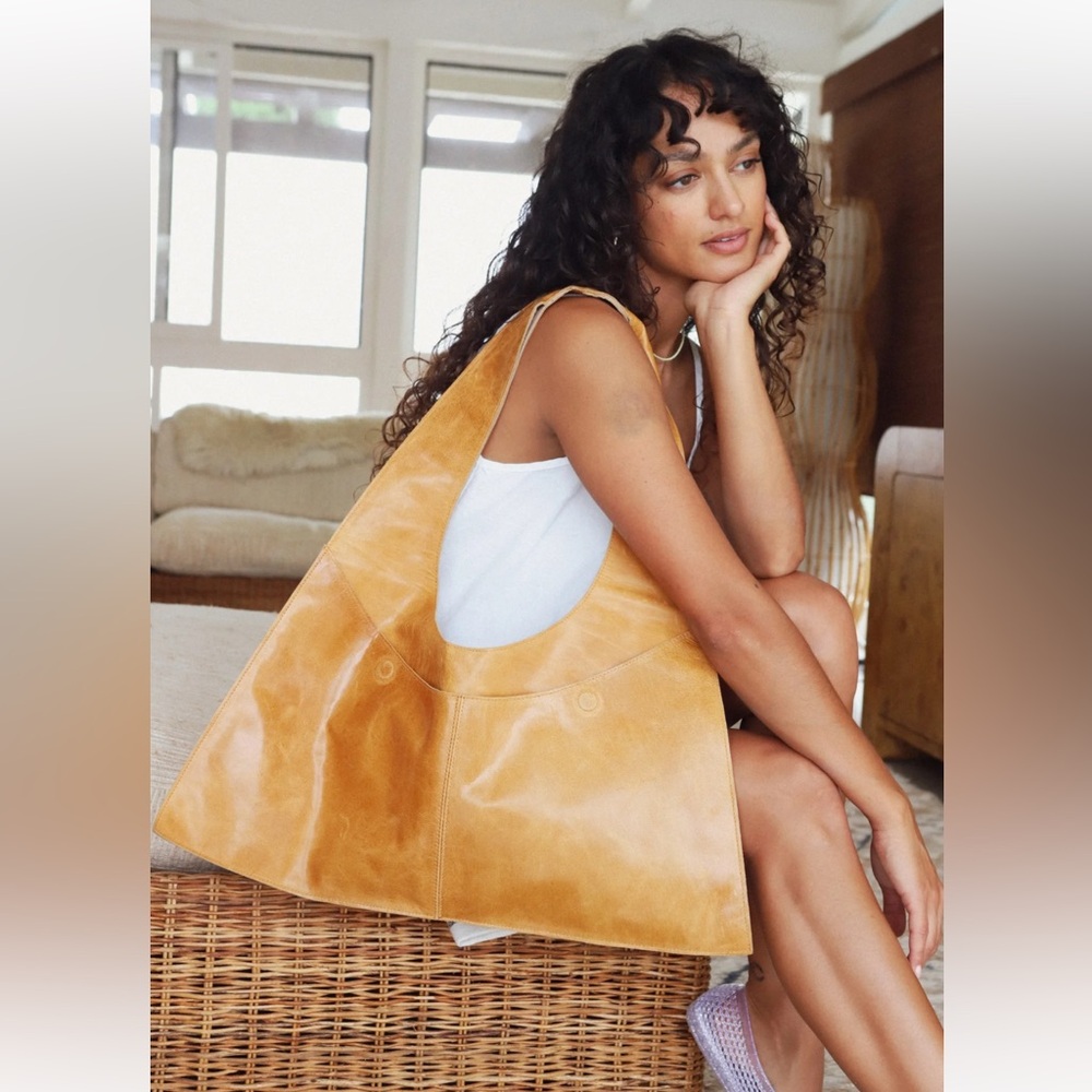 Belle The Label Caramel Emma Bag - BNWT